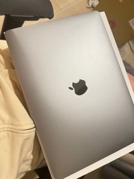 Apple MacBook Pro 13寸 256g （2019）