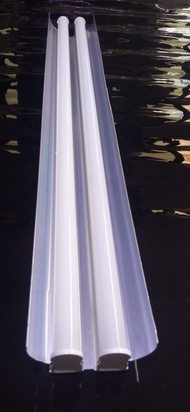 Đèn LED T5 2 Tia Có Ống Phản Quang Và Chân Đế Công Tắc Đèn Ban Ngày Hai Ống Tích Hợp Bằng Nhôm Đèn L