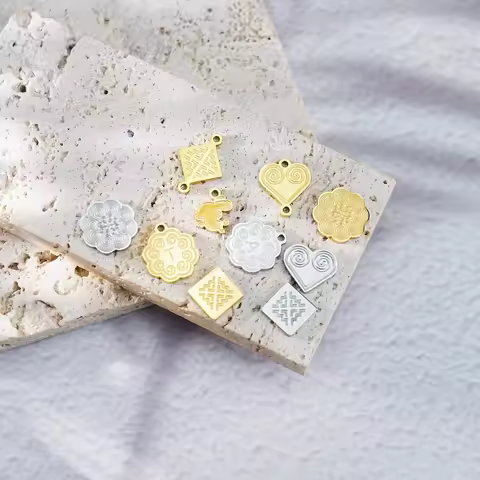 50pcs/lot Personalized Metal Hmong Charm Custom Etched Engraving Hmong Pendant White Enamel Tags Diy