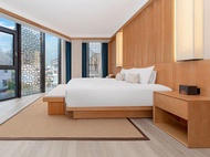 Rossi Lijiang Resort Hotel (Yangshuo Yitian Xijie Pedestrian Street Store)