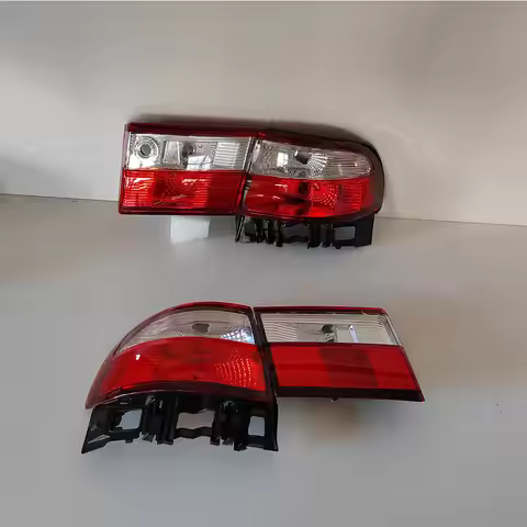 Car Brake Lights For Toyota Corona Caldina AT190 AT191 ST190 ST191 Automobile Taillights Turn Signal