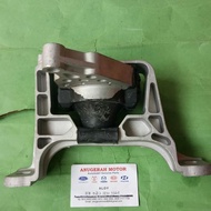 Mazda 3 TOP right Engine mounting