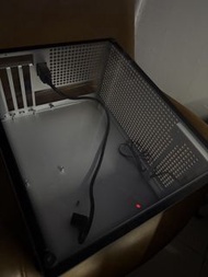 MATX 機箱 鋁合金 玻璃