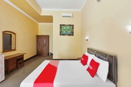 Capital O 93391 Golden Manggis Hotel Near SMKN 1 Lingsar