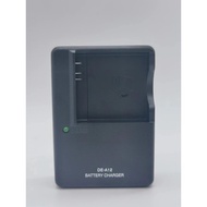 1pcs Battery Charger For Camera For Panasonic For LUMIX DE-A12 DeA12 DeA12B A12 DE-A12B S005 CGA-S00