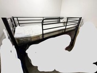 二手 鋼製高架單人床980W x 1910D x 1213Hmm(黑色) 連床褥/ Second-hand Steel Loft Bed (Black) with Mattress