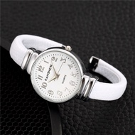 [Aishang watch industry]ผู้หญิงนาฬิกา2022ใหม่ขนาดเล็กที่เรียบง่ายแบบ Dial นาฬิกาข้อมือควอตซ์สร้อยข้อมือนาฬิกาหนังบางเฉียบสายนาฬิกาข้อมือชุดนาฬิกา R Eloj Mujer