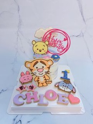 4寸跳跳虎曲奇蛋糕*豬仔蛋糕*winnie the pooh蛋糕* 曲奇*散水餅*生日曲奇*回禮*婚宴回禮*百日宴*生日牌*糖霜曲奇*蛋糕裝飾*曲奇蛋糕*卡通蛋糕