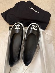 Chanel 黑色平底鞋