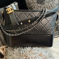 CHANEL 流浪包 中款 黑色 晶片款