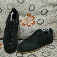 sepatu second nike cortez