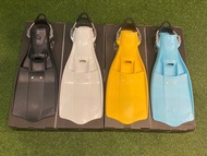 展示品 GULL GT 蛙鞋 潛水 GT 蛙王 彈簧扣 盒子損傷