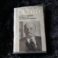 Buku LENIN