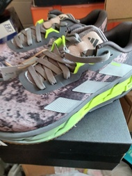 Adidas Terrex AX4 Beta C.RDY 戶外運動鞋