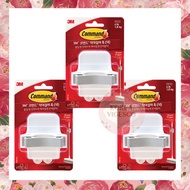 3M Command Broom Gripper Mop Holder with Easy Installation / Command 17007