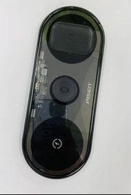 (現貨) 三合一無線充電器 適用於airpod, 智能電話及手錶 Wireless charging pad for smartphones and Apple watch