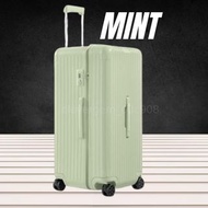 Rimowa Essential Trunk Plus Size 33 行李箱