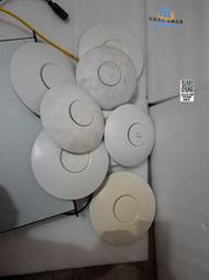 【可開發票】UniFi UAP-AC-LR,無線AP,二手，成色白凈。有