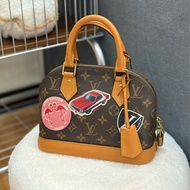 | 徽章限量款 🎖️｜Lv alma bb 貝殼包