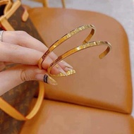 .กำไล Daniel Wellington ของแท้100%  (ครบชุดกล่องแบรนด์) พร้อมส่งค่ะ