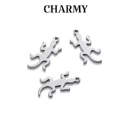 2D Lucky Gecko Hanging Charm, T8620, Stainless Steel - Charmy