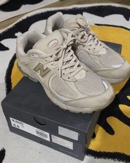 new balance NB-2002R 米白