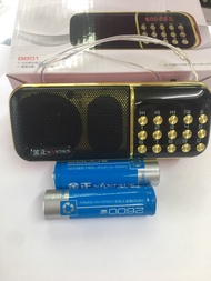 Đài radio B851 tích hợp usb thẻ nhớ 2 pin cực lâu có đèn led