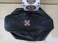 Cover Krakap Lapis Cofer sarung Kulit Jok Jog Jhok Sadel Sedel Honda CB 100 CB100 CB 125 CB125 Motif Carbon Karbon