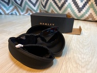 Oakley 太陽眼鏡