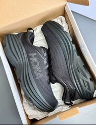 HOKA ONE ONE Bondi 8 跑步鞋 黑色
