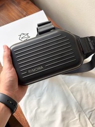 Rimowa✅全新 Full packaging hkluxehk 🎁 Personal Aluminium Sling Clutch Crossbody Shoulder Bag