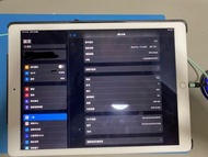 iPad Pro 12.9寸 (第二代）連 logi 保護蓋及鍵盤 連 第一代apple pencil