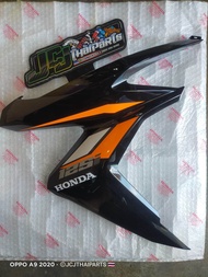 SIDE FRONT COVER Glossy Black Orange Decals 👉 HONDA CLICK 125 v2