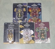 誠徵 bearbrick 泰神100% 全新拆擺皆可