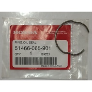 Ring, Oil Seal Stopper/ Seal Stop Ring Honda Beat Fi