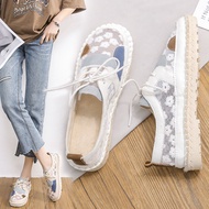 Artistic Retro Lace Mesh Slides - Embroidered Lace Mesh Women's Summer Slides