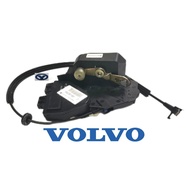 Volvo C70 Front Door Lock RH
