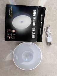 Sensor light 感應夜燈