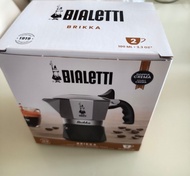 Bialetti - New Brikka, double valve mocha pot
Brand  Bialetti
Capacity  2 Cups