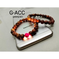 KAYU Raja agatis wood bracelet is translucent