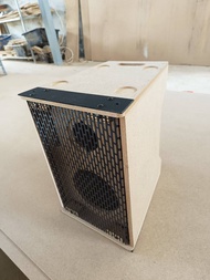 ตู้ลำโพงเสียงกลาง1x1 ดอกกลาง 6.5นิ้วแหลมทวิตเตอร์4นิ้วไม้MDF9mm.