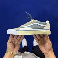 Vans Style 36