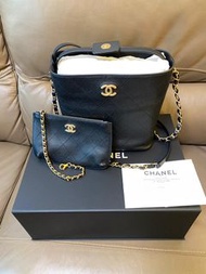 Chanel Classic 款 水桶袋 黑色