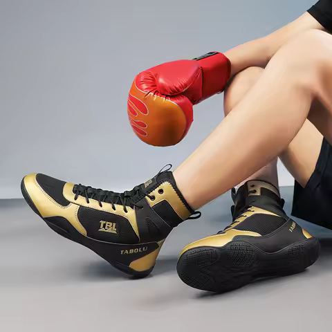 Wrestling shoes male Boxing Shoes Fighting Sanda Strength High Top Shoes light fighting Boots Weight