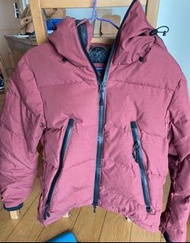 日本購入只此一件日本名牌 nanga down jacket size S 男女啱用羽絨外套 Osprey axis 18L 露營背囊行山背囊遠足背囊 hiking backpack camping backpack 聖誕節農曆新年滑雪 新年旅行滑雪  玩水水上活動，露營遠足行山跑山，登山毅行者越野跑跑步 馬拉松跑步訓練 camping hiking trail trekking running marathon 跑步訓練