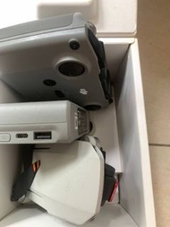 DJI Mini2無人機，Fly More Combo套裝便，方便帶。適合航拍愛好