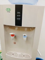 清純冷熱飲水機 附水樽