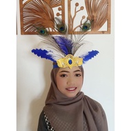 Royal ostrich feather bandana