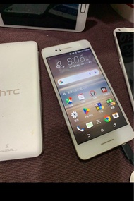 Two NG Htc d728 mobile phone sale 都當零件機賣、加送充不飽HTC 816ㄧ台