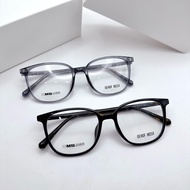 EMS 2082 Unisex Large Plastic Eyeglass Frames Size 52-18-147